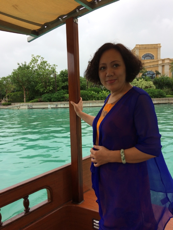 娜娜的第二张照片--青岛相亲服务中心