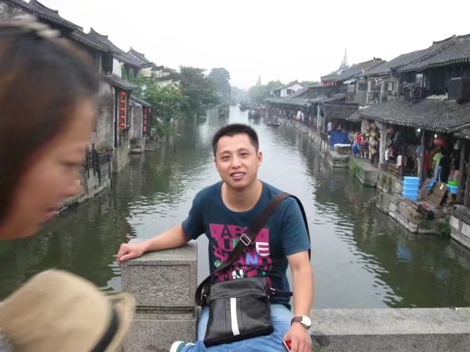 雪糕冰激凌的第一张照片--青岛相亲服务中心