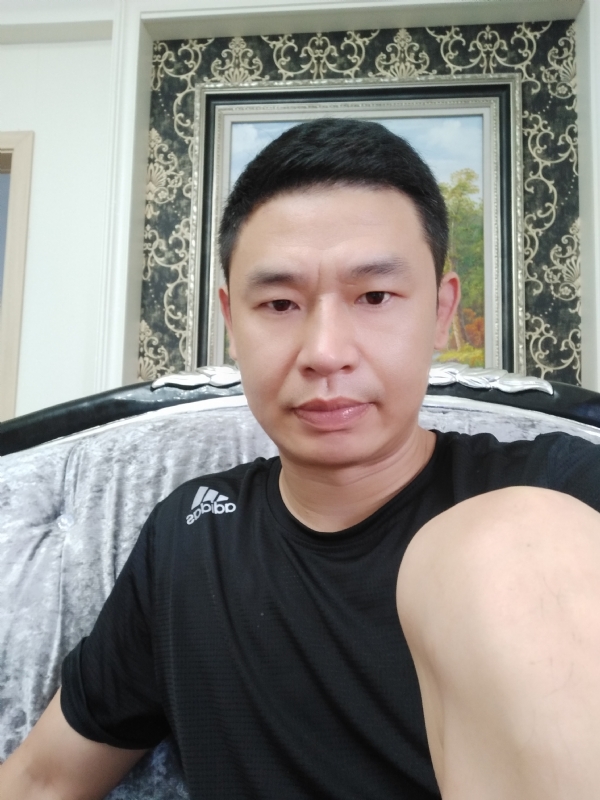 风的第一张照片--青岛相亲服务中心