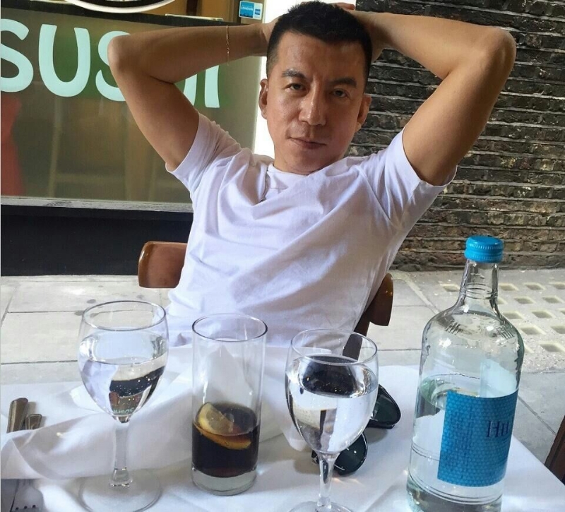 不忘初心的第一张照片--青岛相亲服务中心