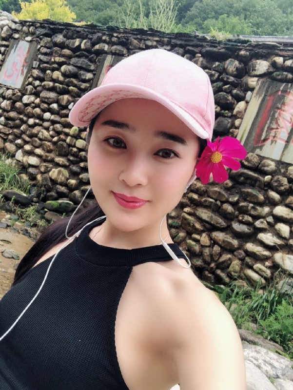 小白兔的大奶糖的第一张照片--青岛相亲服务中心