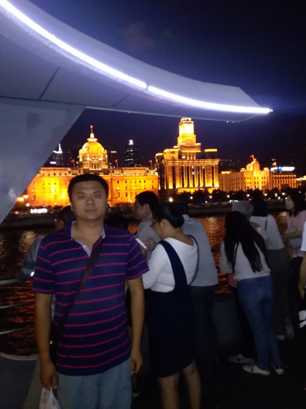 我爱的第三张照片--青岛相亲服务中心