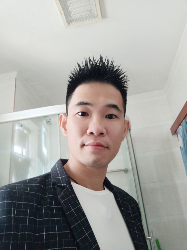 往事随风的第一张照片--青岛相亲服务中心