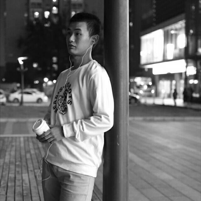 精卫的第一张照片--青岛相亲服务中心