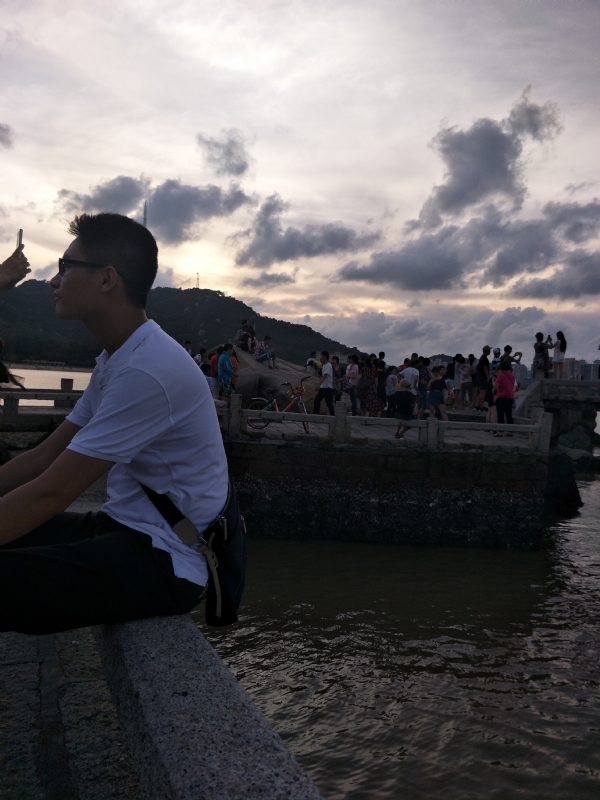 诗和远方的第一张照片--青岛相亲服务中心