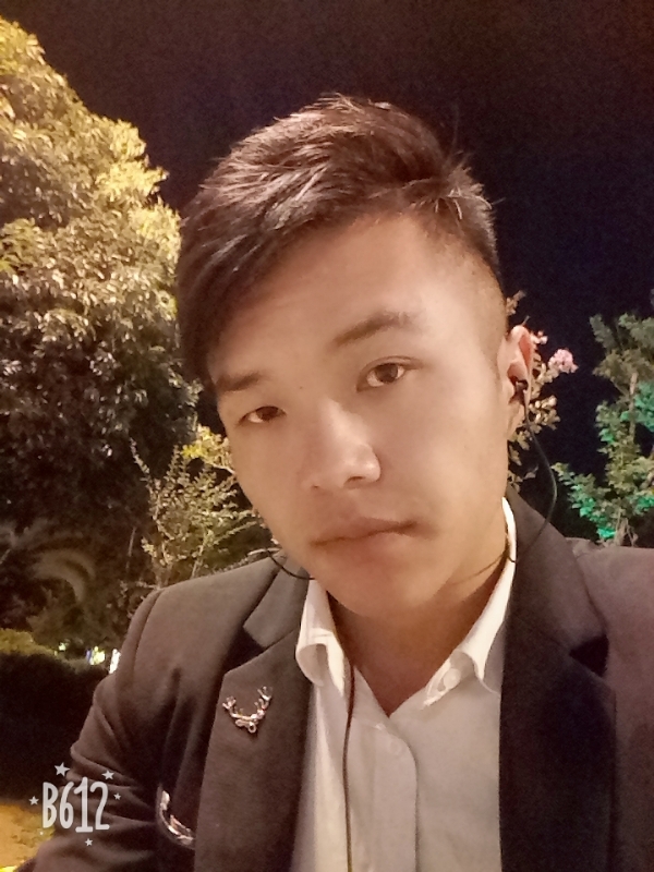 只求一陪伴的第一张照片--青岛相亲服务中心