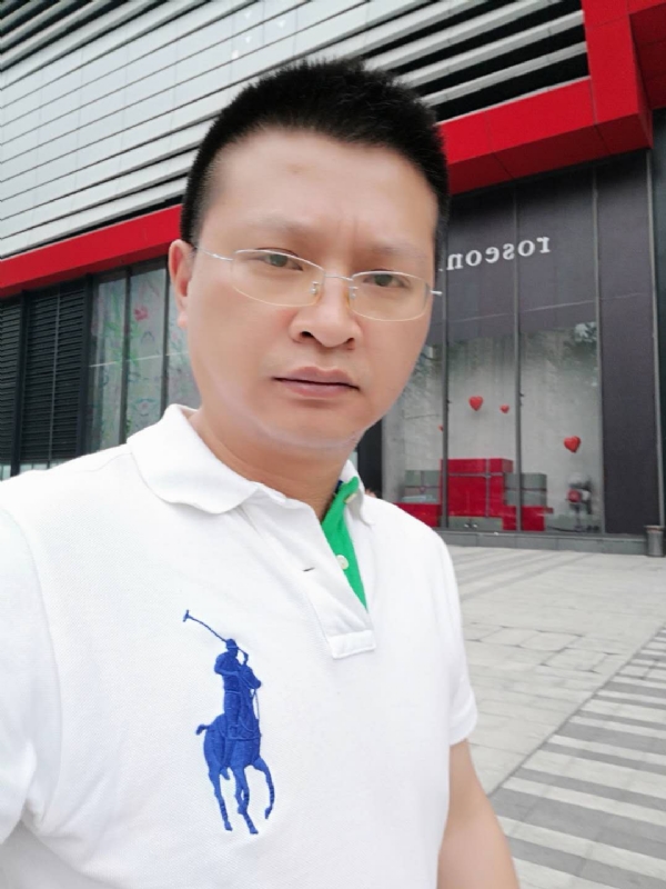 硬汉的第一张照片--青岛相亲服务中心