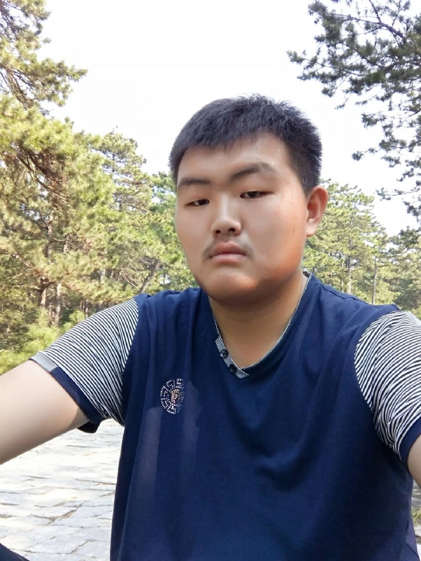 单身小伙的第一张照片--青岛相亲服务中心