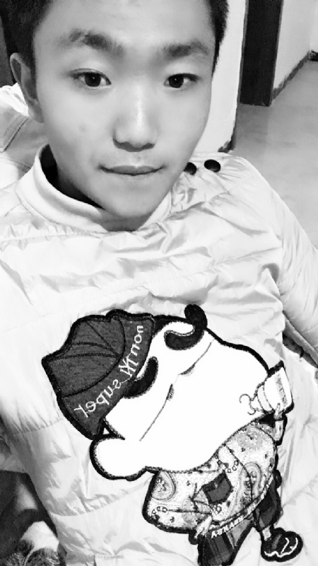 年轻的第一张照片--青岛相亲服务中心