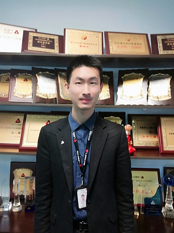 魔都青年的第一张照片--青岛相亲服务中心