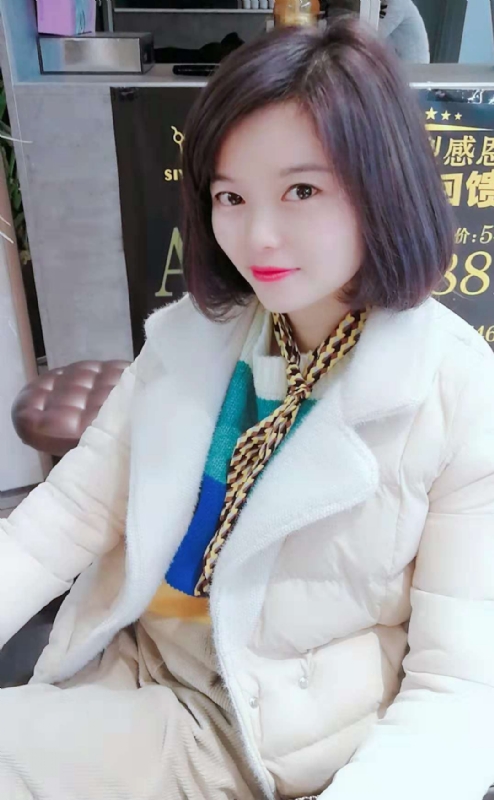 认真的雪的第一张照片--青岛相亲服务中心