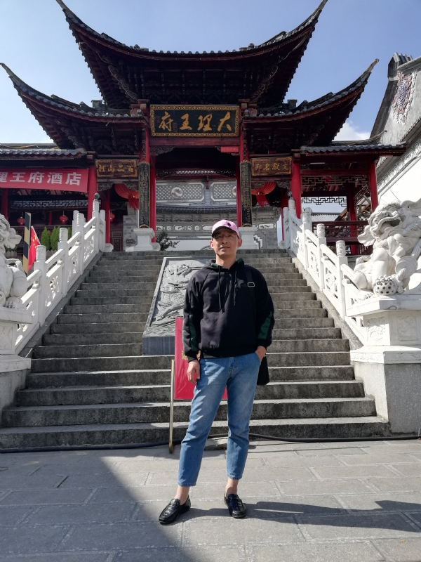 旧事离人的第一张照片--青岛相亲服务中心