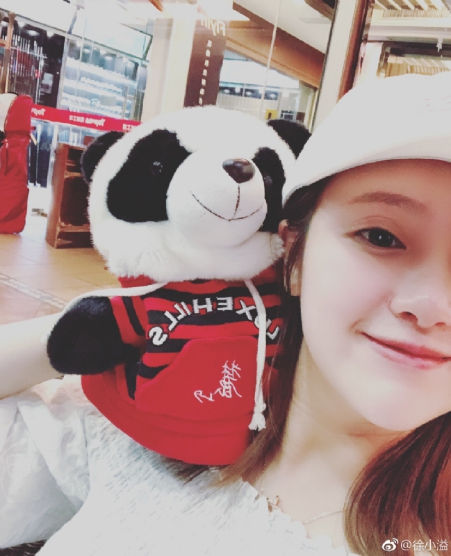 怪妞的第一张照片--青岛相亲服务中心