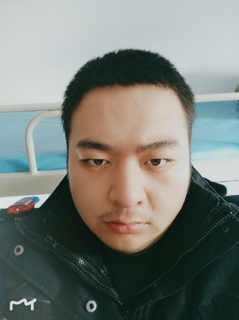 负重前行的第一张照片--青岛相亲服务中心