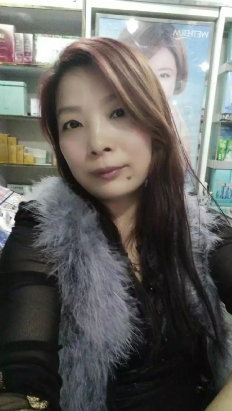 胡静的第二张照片--青岛相亲服务中心