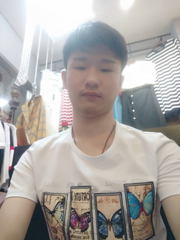 许你一世的第一张照片--青岛相亲服务中心