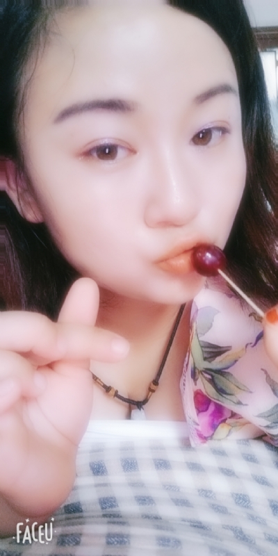 霸气璐妞的第一张照片--青岛相亲服务中心