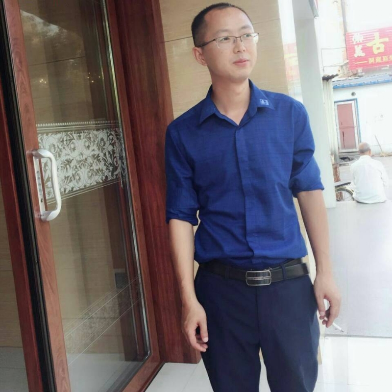 亦久懿旧的第一张照片--青岛相亲服务中心