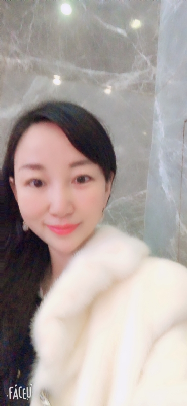 芳草的第一张照片--青岛相亲服务中心