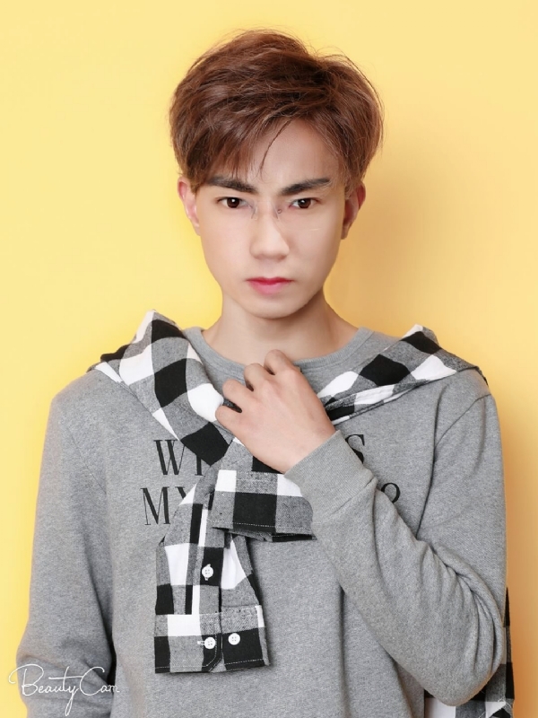 遇见的第一张照片--青岛相亲服务中心