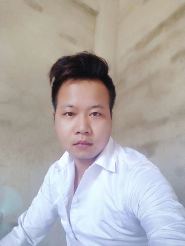 寻觅爱情的第一张照片--青岛相亲服务中心