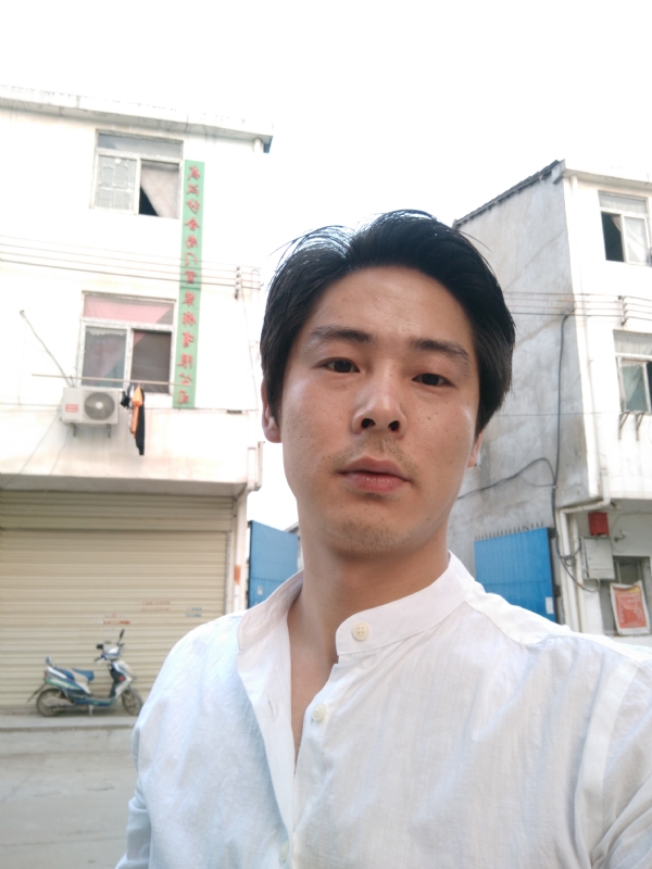 峰哥的第一张照片--青岛相亲服务中心