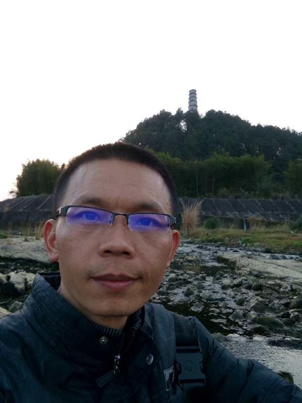 jame的第三张照片--青岛相亲服务中心