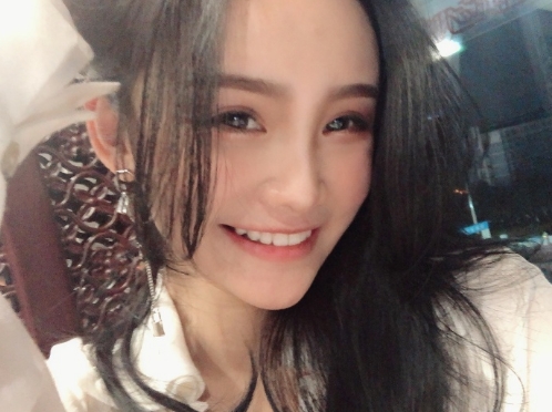 紫薇的第一张照片--青岛相亲服务中心