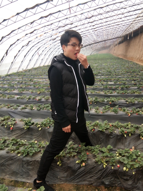 樊小广的第一张照片--青岛相亲服务中心