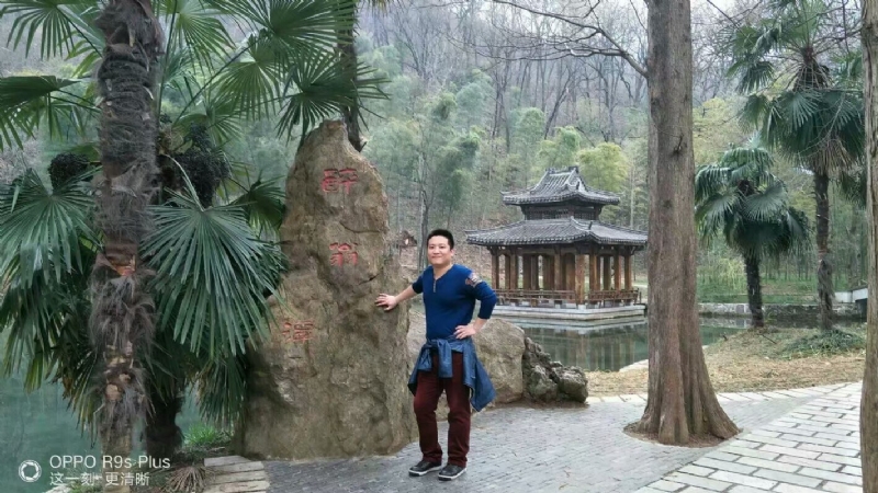 烦事用点心的第一张照片--青岛相亲服务中心