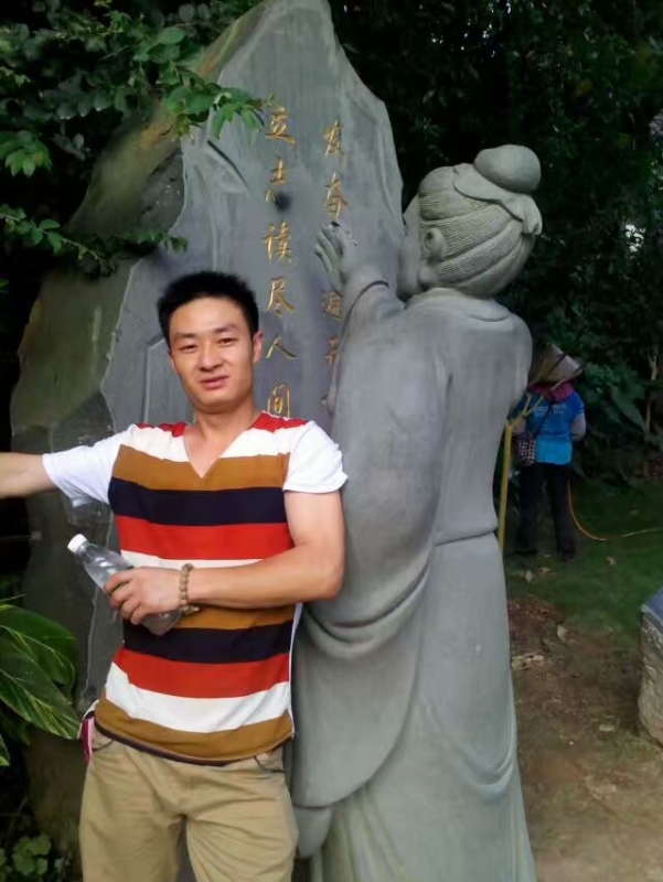 相依相伴的第一张照片--青岛相亲服务中心