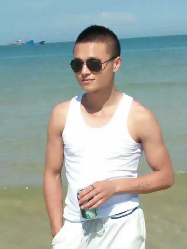 等一个她的第一张照片--青岛相亲服务中心