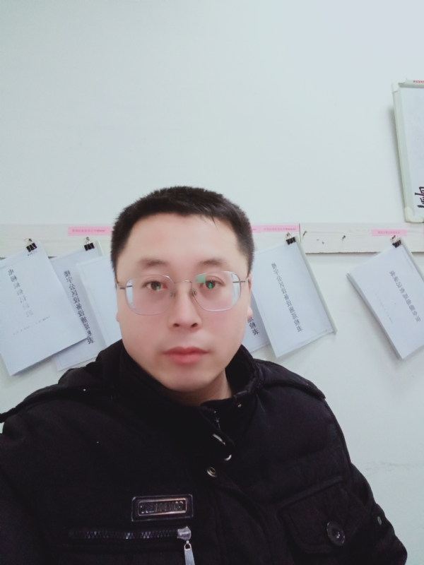 一头猪的第一张照片--青岛相亲服务中心