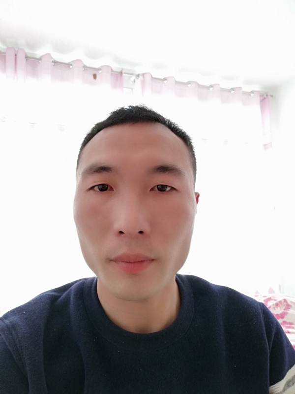 无悔的第一张照片--青岛相亲服务中心