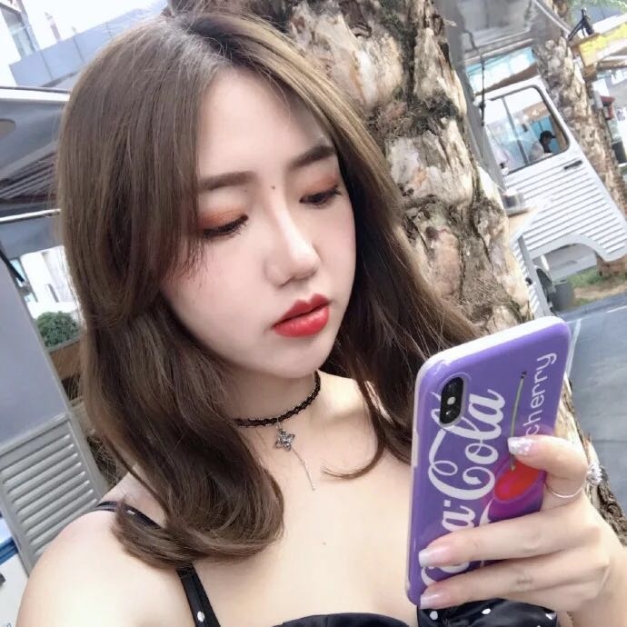 雅萱的第一张照片--青岛相亲服务中心