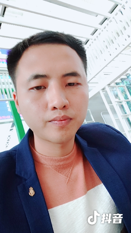 佳鑫的第一张照片--青岛相亲服务中心