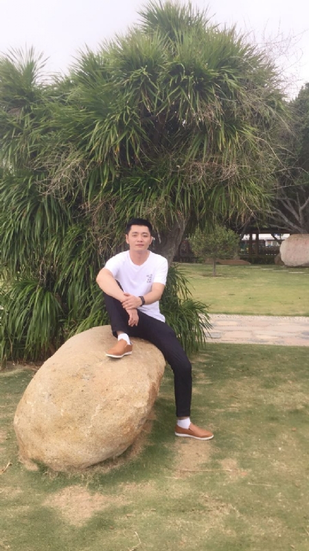 奇点的第一张照片--青岛相亲服务中心