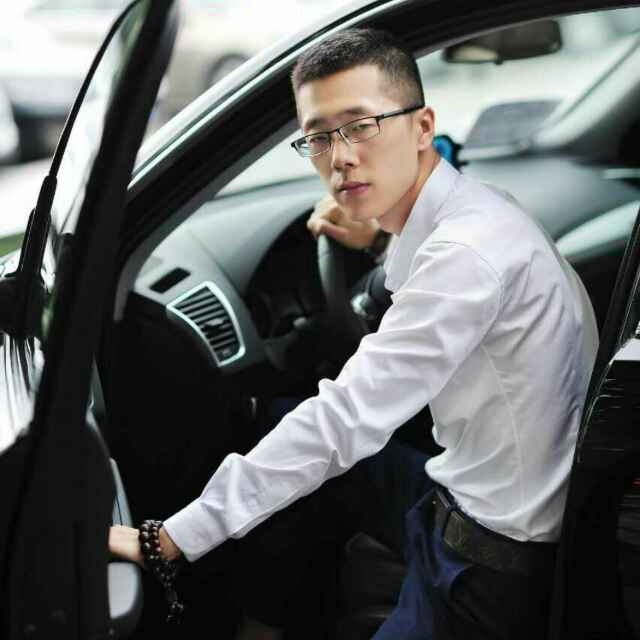 唯美幸福的第一张照片--青岛相亲服务中心