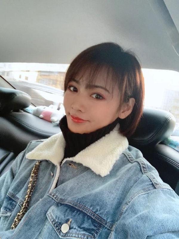 小丫头的第一张照片--青岛相亲服务中心