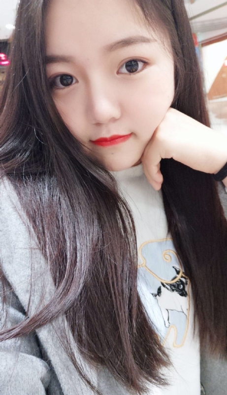 玲玲的第一张照片--青岛相亲服务中心