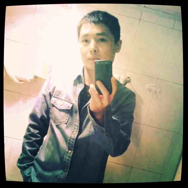 孤独的根号3的第一张照片--青岛相亲服务中心