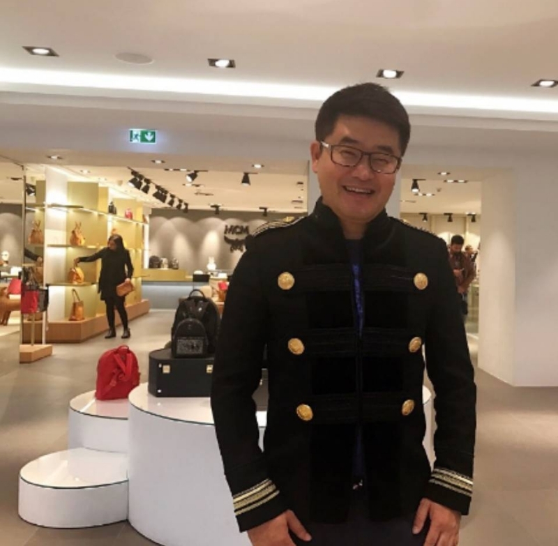 大千世界的第一张照片--青岛相亲服务中心