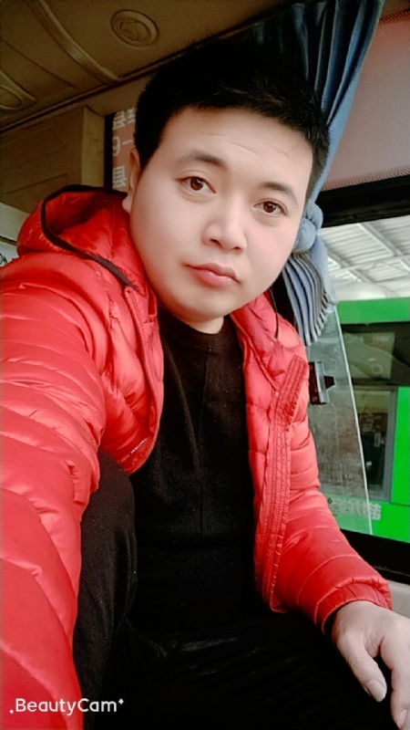 曾志的第一张照片--青岛相亲服务中心