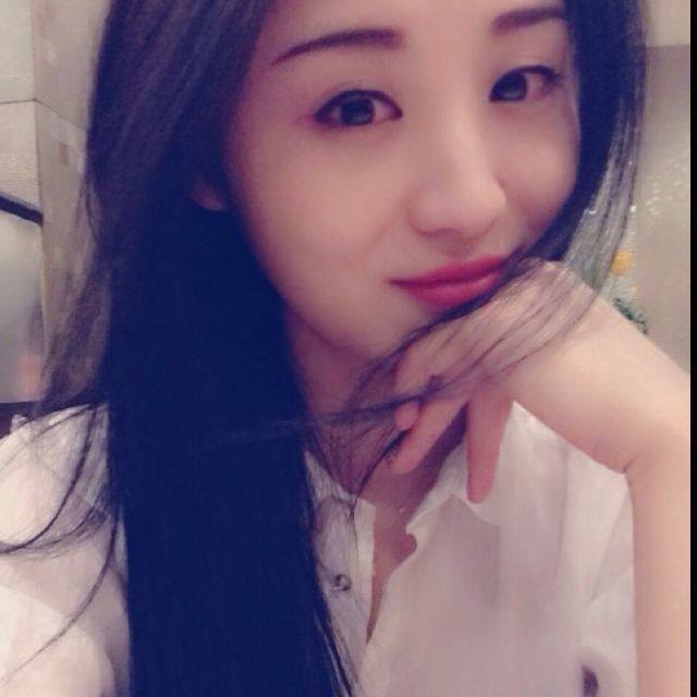 在水一方的第一张照片--青岛相亲服务中心