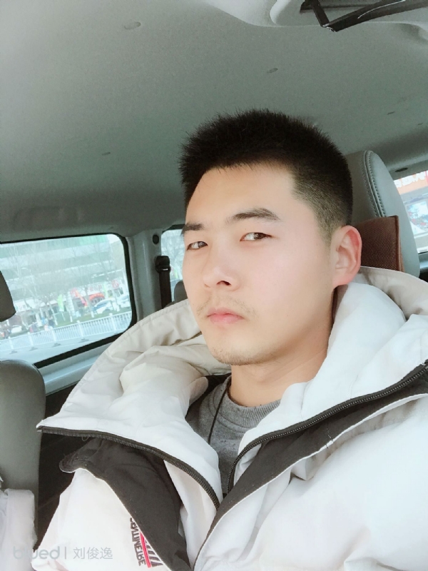 爱尽千帆的第一张照片--青岛相亲服务中心