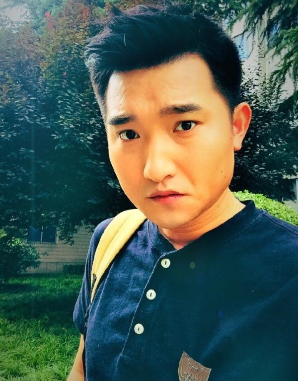 奋斗的第一张照片--青岛相亲服务中心