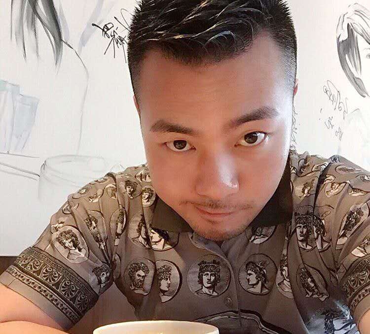 刘江平的第一张照片--青岛相亲服务中心