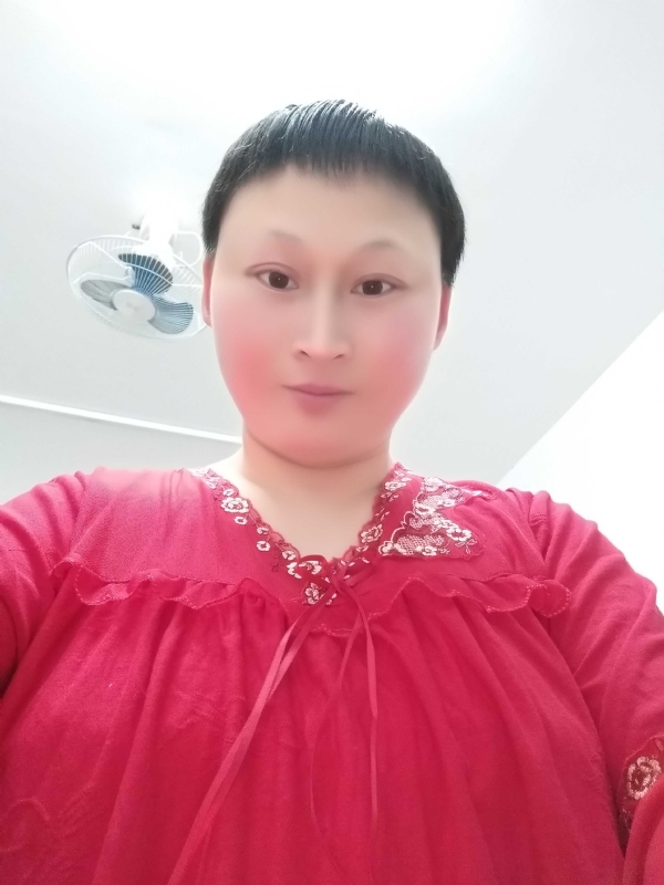 彩虹姐姐永不言弃的第一张照片--青岛相亲服务中心