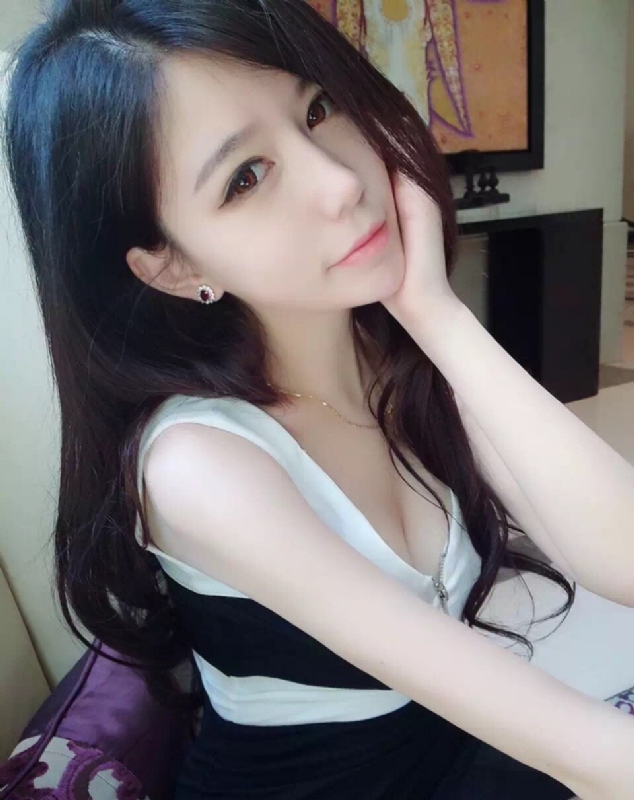 浅夏诗韵的第一张照片--青岛相亲服务中心