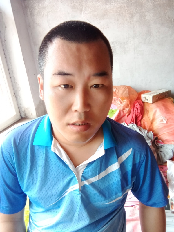 灰太狼的第一张照片--青岛相亲服务中心